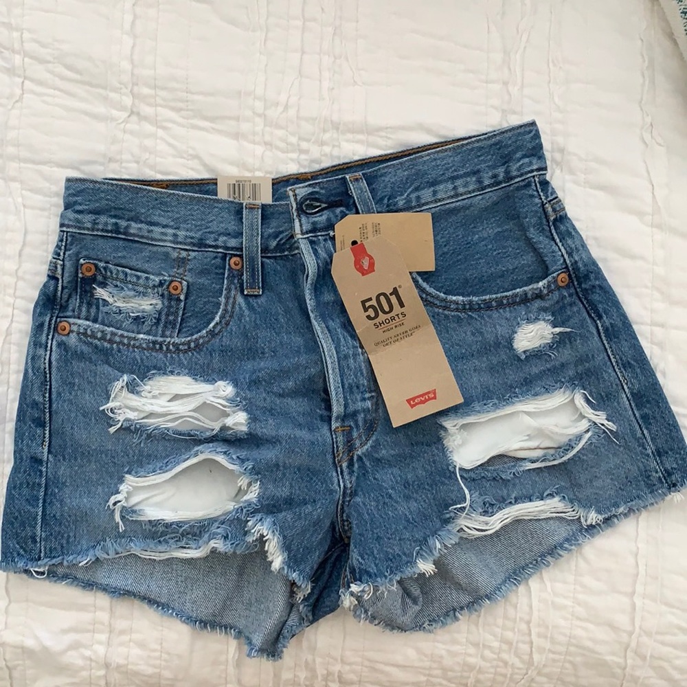 Levi’s 501 High Rise Shorts size 26